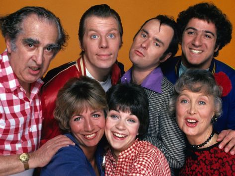 Laverne-and-Shirley-cast-photo